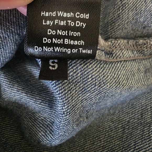 POL Mixed Wash Pearl & Rhinestone Distressed Denim Vest - Picture 12 of 12